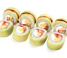 Зеленый дракон с угрем