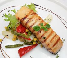 Семга Баттерфляй с овощами