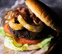 Бургер с соусом Джек Дэниелс