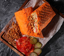 С двойным чеддером, BBQ и луком фри