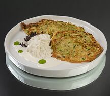 Драники из кабачков с сыром страчателла