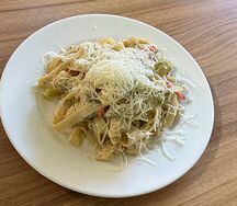 Феттуччине с курицей и грибами