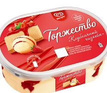 Мороженое Торжество Клубничный чизкейк контейнер