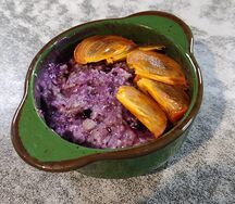 Каша с хурмой и черникой