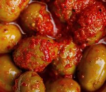 Оливки в перечном маринаде