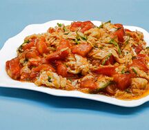 №466 Жареное яйцо с помидором