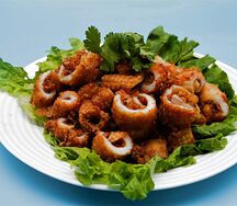 №528 Кальмар острый в панировке с соусом