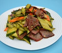 №438 Салат Говядина с огурцом