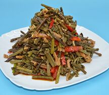 №416 Салат Папоротник со свининой