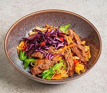 Пад Кхи Мао с говядиной
