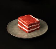 Пирожное Красный бархат