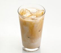 Ледяной карамельный латте