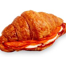 Круассан пеперони