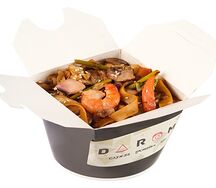 Удон с морепродуктами в креветочном соусе