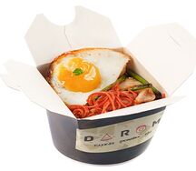 Соба с курицей в пряном соевом