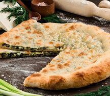 Осетинский пирог с сыром и зеленым луком 30 см