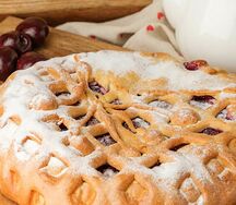 Пирог с вишней