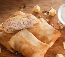 Блины с ветчиной и сыром