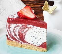 Чизкейк Маково-клубничный