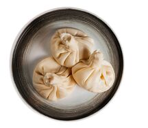 Хинкали с креветками отварные 