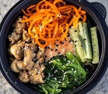 Поке Курица-терияки на рисе