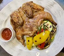 Цыпленок гриль с овощами