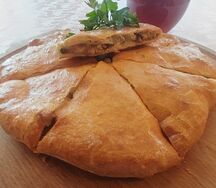 Пирог с картофелем и грибами