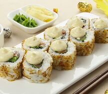 Цезарь копчёный ролл