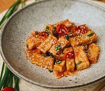 Тофу с томатами