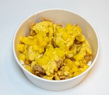 Нежные кусочки курицы в соусе манго
