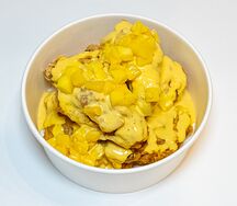 Куриные крылышки в панировке и в соусе манго