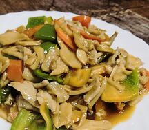 Жареные шампиньоны со свининой