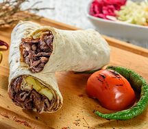 Шаурма с беконом и свинина