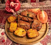 Шашлык из cвинoй шеи