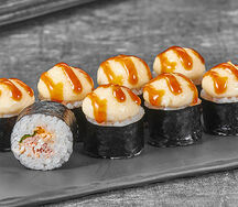 Маки бекон запеченный