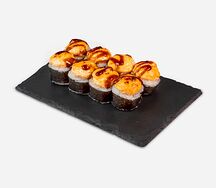 Ролл запеченный с лососем