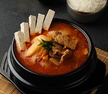 Кимчитиге с ребрышками