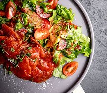 Салат с мраморной говядиной Че Гевара