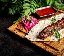 Завербованный Люля-кебаб из курицы Mit