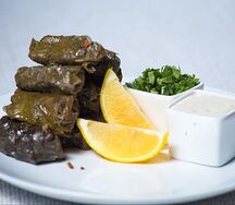 Долма с винoградным листом