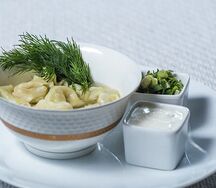 Пельмени с бульоном