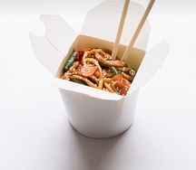 Вок с курицей в соусе терияки