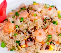 Рис с овощами и морепродуктами