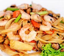 Лапша с морепродуктами