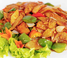 Картофель тушеный с овощами