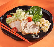 Салат Цезарь с курицей