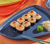 Ролл запеченный с лососем