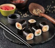 Ролл Сяке-спайси