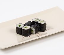 Мини-ролл с огурцом