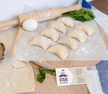 Пан Вареник с картошкой и жаренным луком